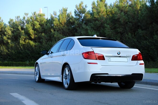 BMW 528 2014, 228,000 km - 2.0 l - Bakı