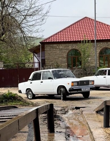 LADA (VAZ) 2107 2007, 80,000 km - 1.6 l - Gədəbəy