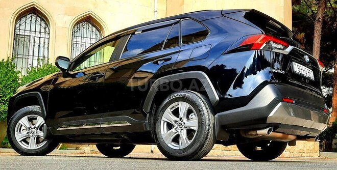 Toyota RAV4 2024, 26,000 km - 2.5 l - Bakı