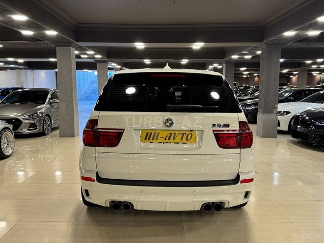 BMW X5 M 2010, 260,000 km - 4.4 л - Bakı