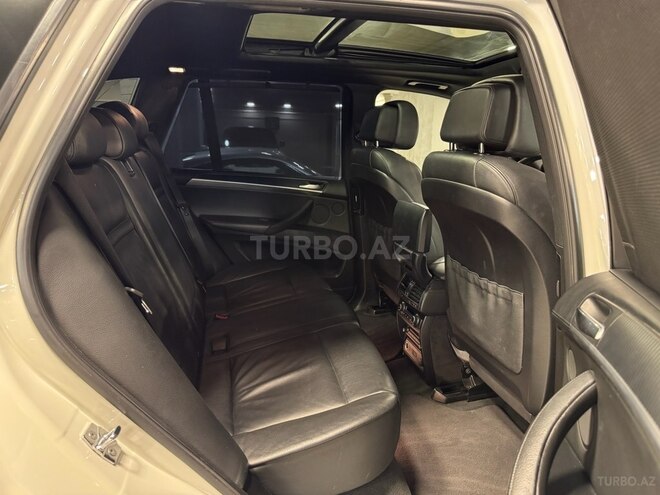 BMW X5 M 2010, 260,000 km - 4.4 л - Bakı