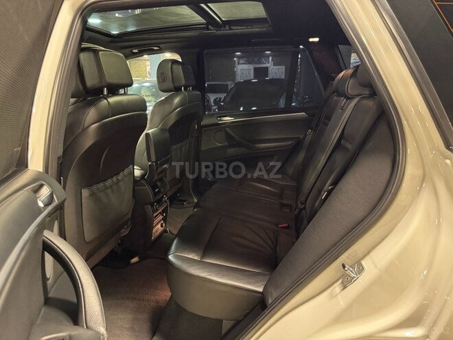 BMW X5 M 2010, 260,000 km - 4.4 л - Bakı