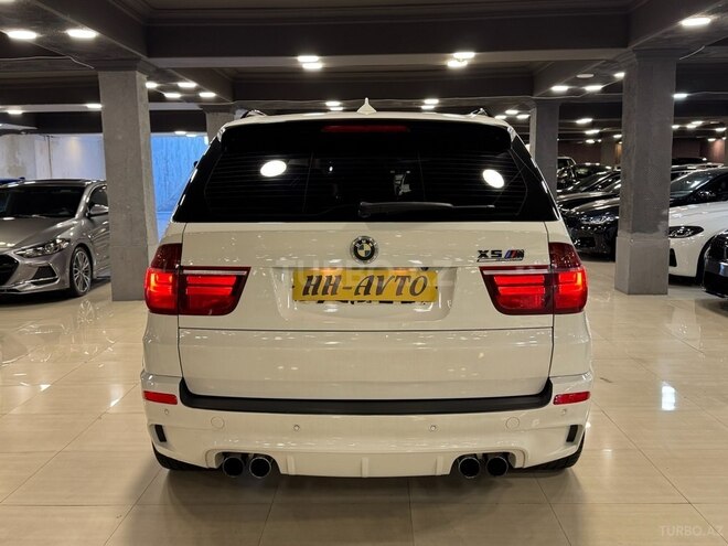 BMW X5 M 2010, 260,000 km - 4.4 л - Bakı