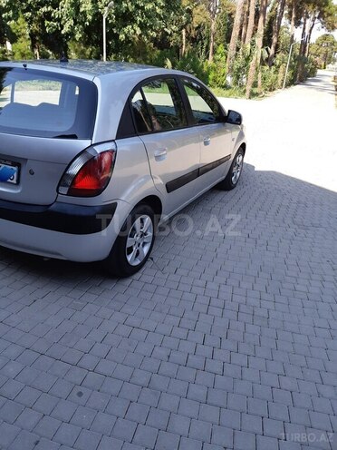 Kia Rio 2007, 250,000 km - 1.4 l - Biləsuvar