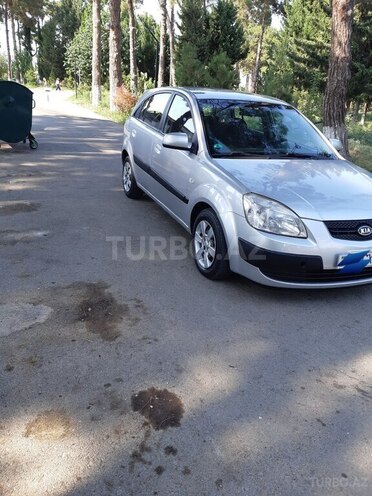 Kia Rio 2007, 250,000 km - 1.4 l - Biləsuvar