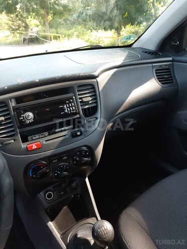 Kia Rio 2007, 250,000 km - 1.4 l - Biləsuvar