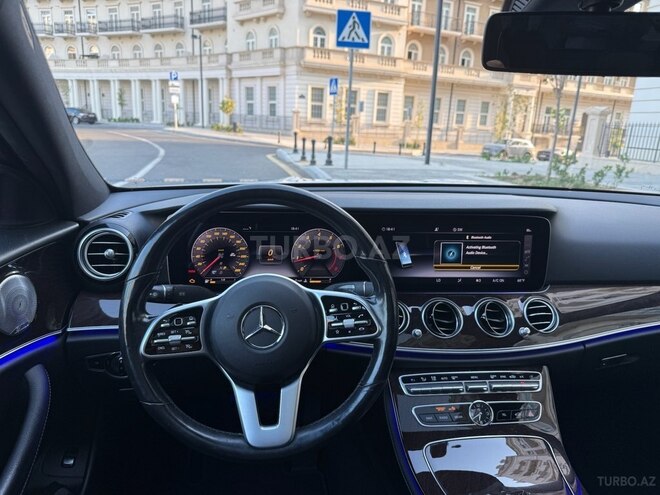 Mercedes E 350 4MATIC 2020, 81,000 km - 2.0 l - Bakı
