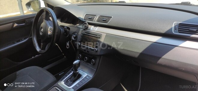 Volkswagen Passat 2012, 270,000 km - 1.8 l - Bakı