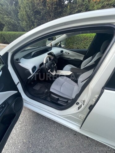 Toyota Prius 2018, 106,000 km - 1.8 l - Bakı