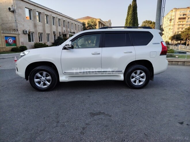 Toyota Land Cruiser Prado 2013, 208,000 km - 2.7 л - Bakı