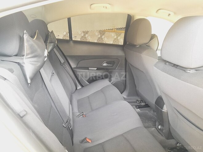 Chevrolet Cruze 2015, 227,000 km - 1.4 l - Naxçıvan
