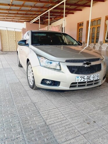 Chevrolet Cruze 2015, 227,000 km - 1.4 l - Naxçıvan