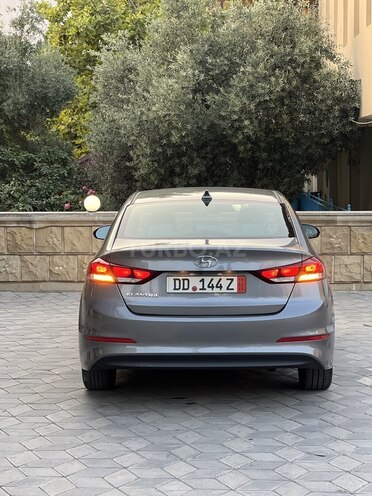 Hyundai Elantra 2018, 78,300 km - 2.0 л - Bakı