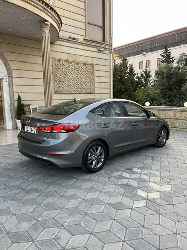 Hyundai Elantra 2018, 78,300 km - 2.0 л - Bakı