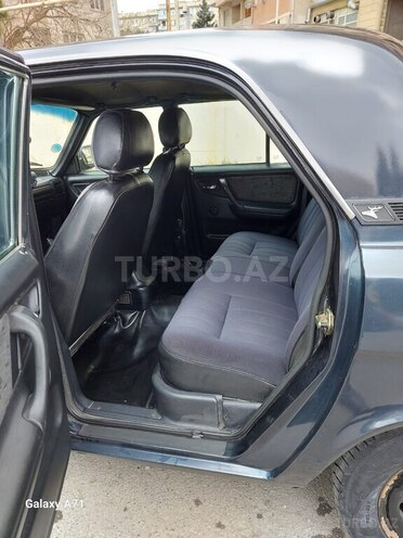 GAZ 31105 2006, 281,800 km - 2.3 l - Bakı