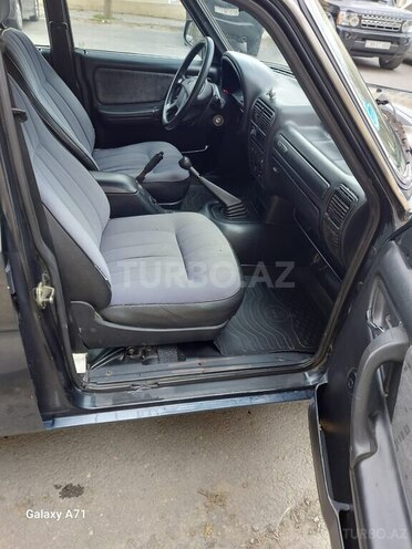 GAZ 31105 2006, 281,800 km - 2.3 l - Bakı