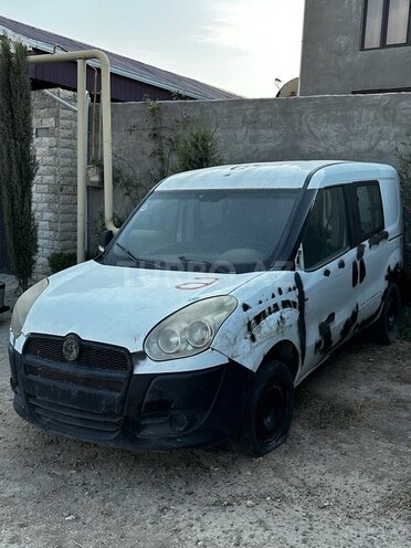 Fiat Doblo 2014, 200,000 km - 1.4 l - Bakı