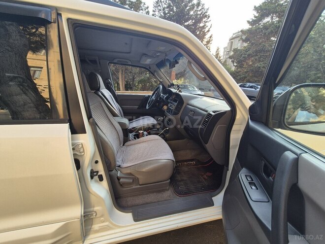 Mitsubishi Pajero 2000, 316,000 km - 3.5 l - Bakı