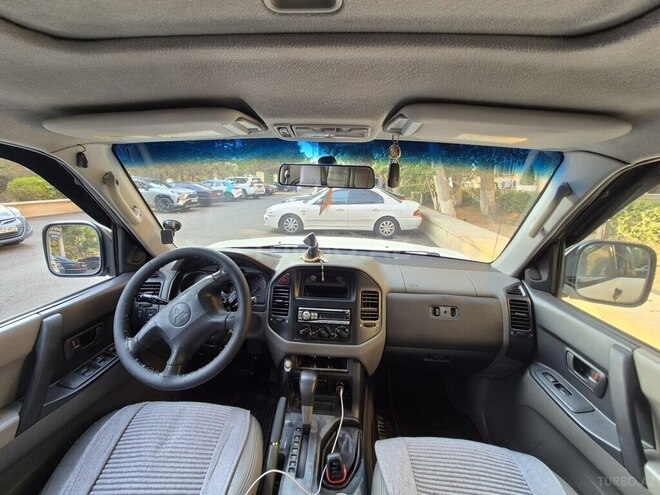 Mitsubishi Pajero 2000, 316,000 km - 3.5 l - Bakı