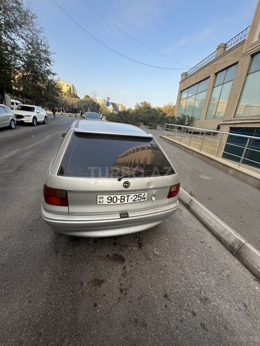 Opel Astra 1994, 350,000 km - 1.6 l - Bakı