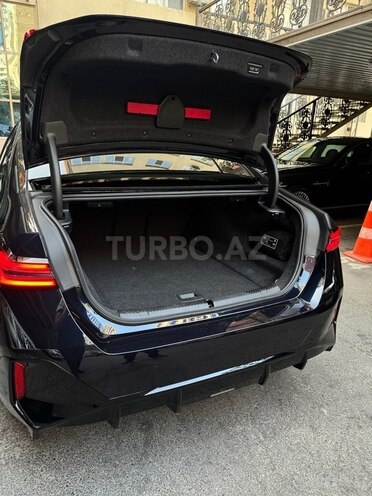 BMW i5 2023, 24,500 km - 0.0 l - Bakı
