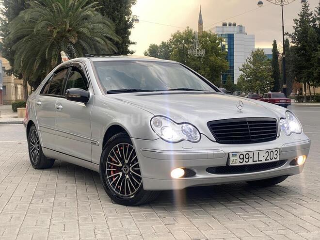 Mercedes C 240 2001, 417,137 km - 2.6 l - Yevlax