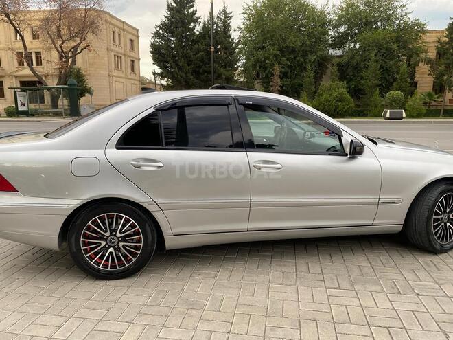 Mercedes C 240 2001, 417,137 km - 2.6 l - Yevlax
