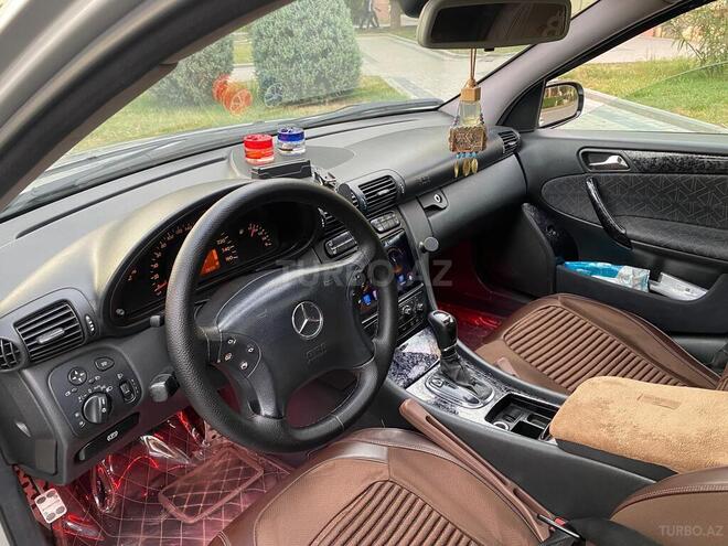 Mercedes C 240 2001, 417,137 km - 2.6 l - Yevlax