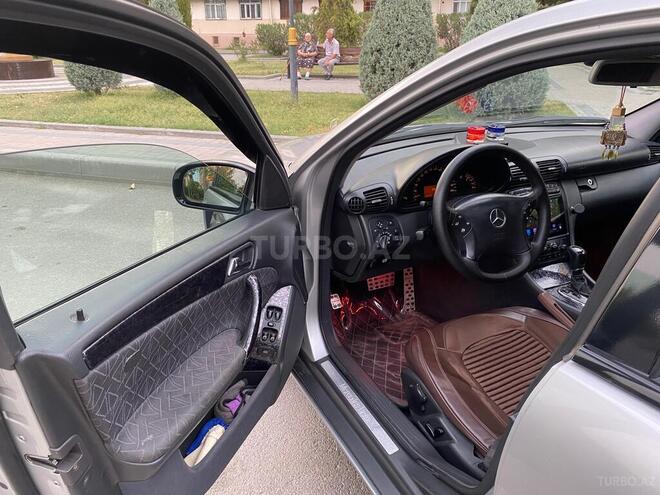 Mercedes C 240 2001, 417,137 km - 2.6 l - Yevlax