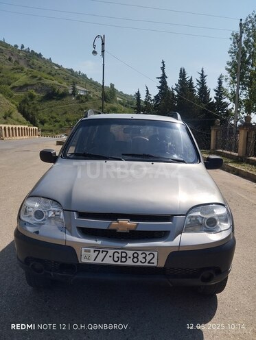 Chevrolet Niva 2011, 216,373 km - 1.7 л - Yardımlı