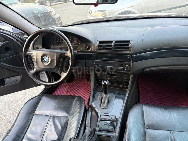 BMW 525 2001, 220,000 km - 2.5 l - Bakı