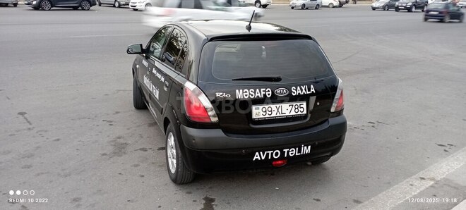 Kia Rio 2009, 275,895 km - 1.4 l - Bərdə