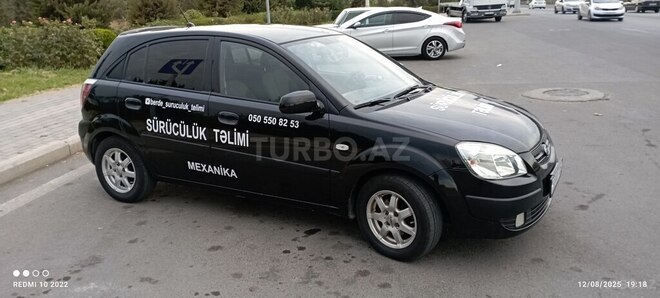 Kia Rio 2009, 275,895 km - 1.4 l - Bərdə