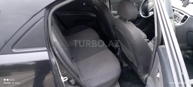 Kia Rio 2009, 275,895 km - 1.4 l - Bərdə