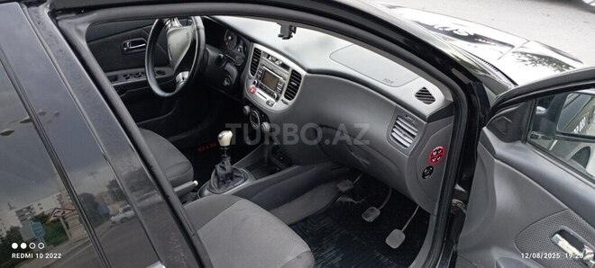 Kia Rio 2009, 275,895 km - 1.4 l - Bərdə