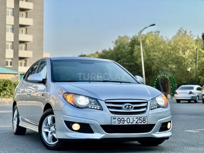 Hyundai Avante 2010, 226,400 km - 1.6 l - Bakı