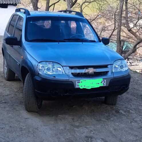Chevrolet Niva 2011, 216,373 km - 1.7 л - Yardımlı