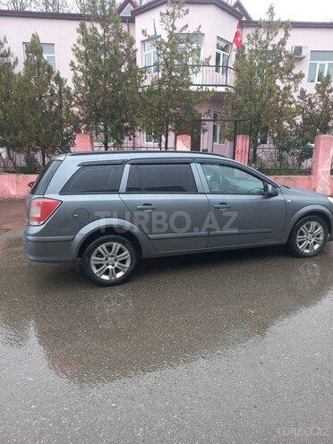 Opel Astra 2007, 449,000 km - 1.3 l - Quba