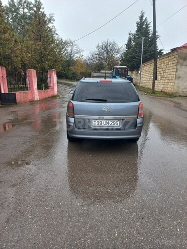 Opel Astra 2007, 449,000 km - 1.3 l - Quba