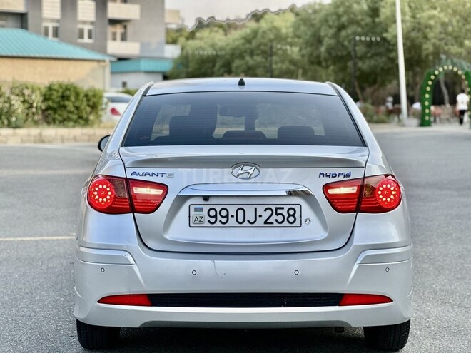 Hyundai Avante 2010, 226,400 km - 1.6 l - Bakı