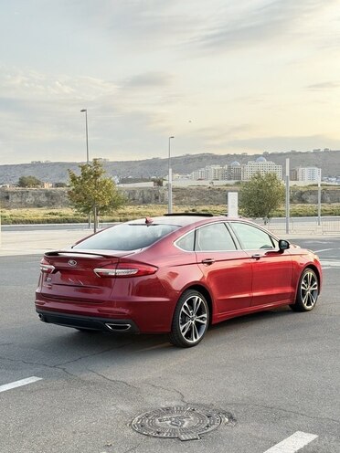 Ford Fusion (North America) 2019, 60,200 km - 2.0 л - Bakı