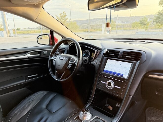 Ford Fusion (North America) 2019, 60,200 km - 2.0 л - Bakı