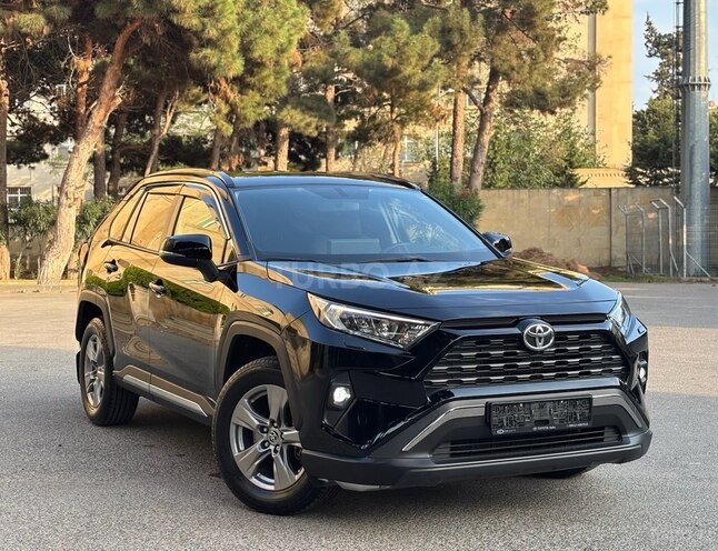 Toyota RAV4 2022, 34,500 km - 2.5 л - Bakı
