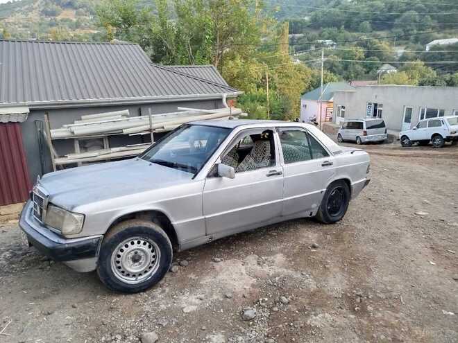 Mercedes 190 1989, 45,000 km - 2.0 l - Bakı