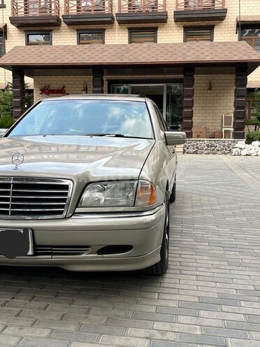 Mercedes C 230 1999, 350,000 km - 2.3 л - Masallı