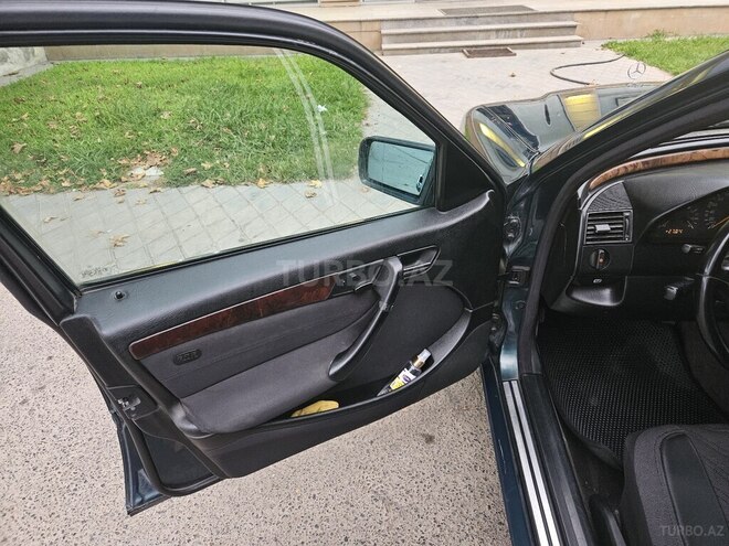 Mercedes C 180 1998, 320,000 km - 1.8 л - Cəlilabad