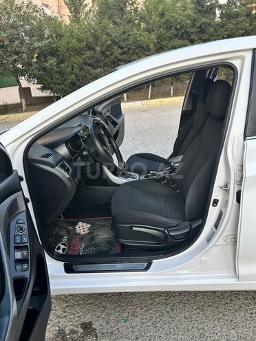 Hyundai Elantra 2014, 232,000 km - 1.8 л - Bakı
