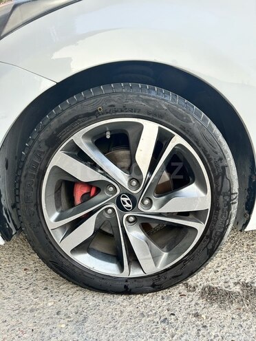 Hyundai Elantra 2014, 232,000 km - 1.8 л - Bakı