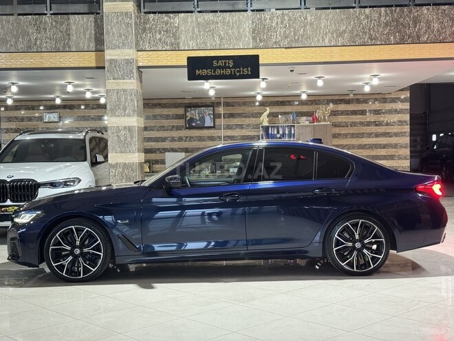 BMW 530e 2022, 93,000 km - 2.0 l - Bakı