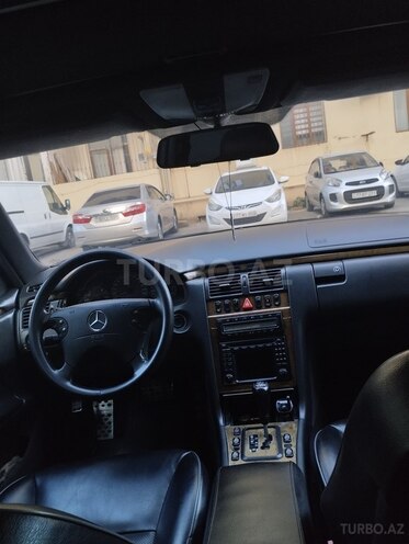 Mercedes E 320 2000, 396,233 km - 3.2 l - Bakı